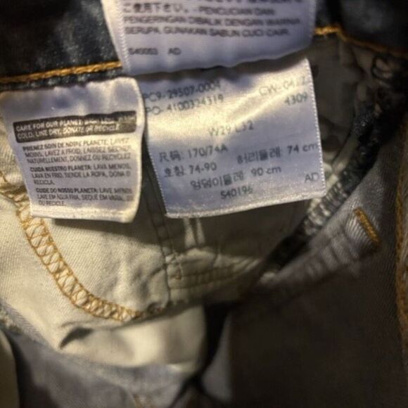 Levi’s 502 Regular Tapered Size 29x32 Jeans - Picture 8 of 8